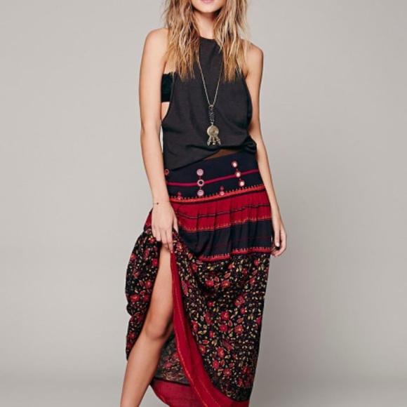 Free People Dresses & Skirts - FIRM Free People Mirror Waist Skirt XS Elastic Black NWOT Boho